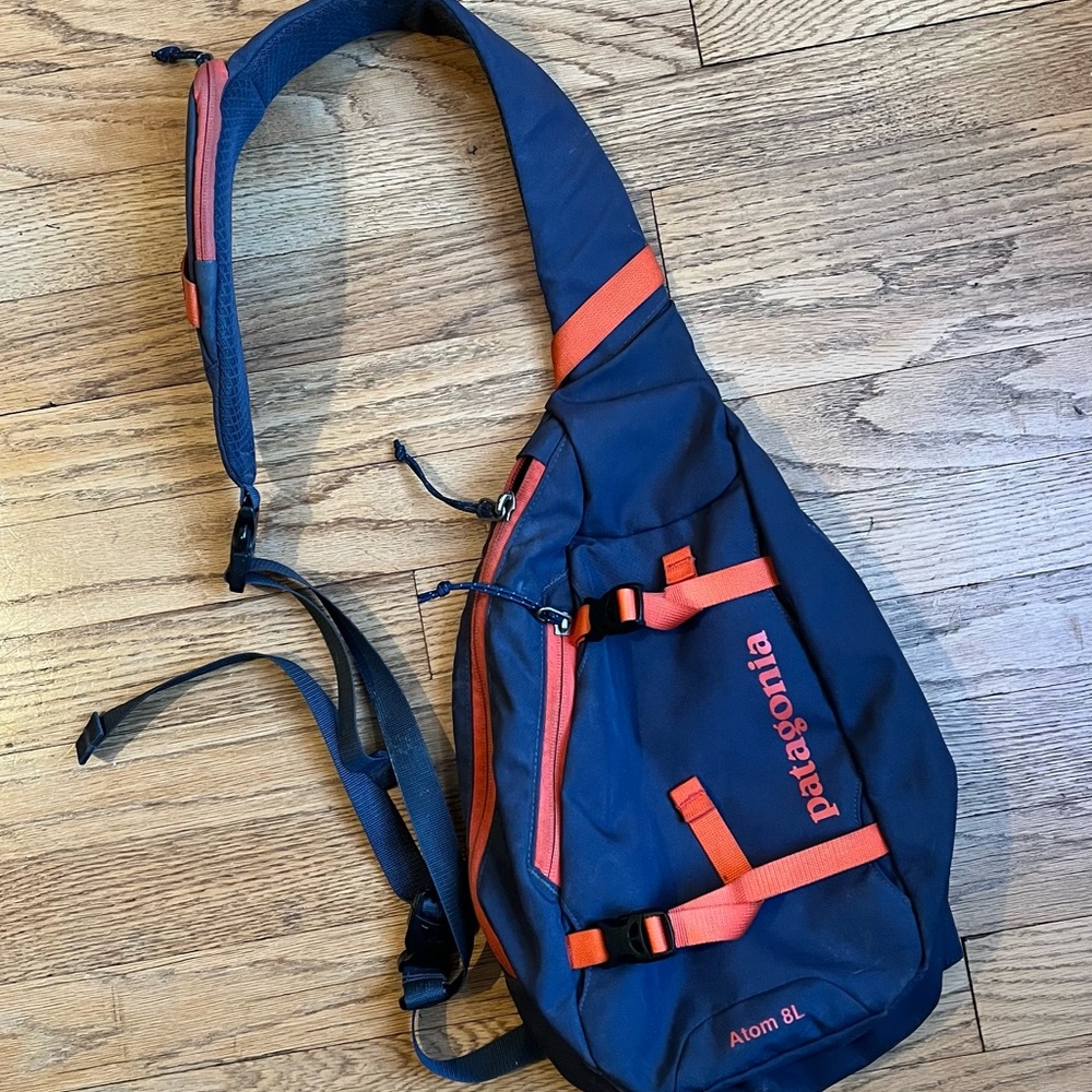 Patagonia Atom Sling - Smolder Blue